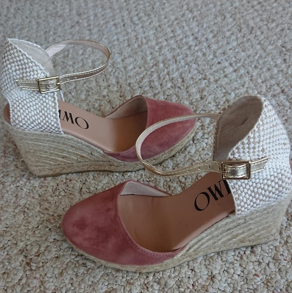 Anthropologie Gaimo Cielo mauve Pink suede Wedge Sandals size 6